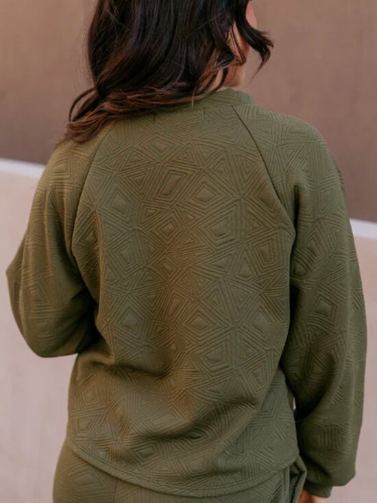 GEEGEE Aria Olive Green Geo Pattern Lounge Top & Bottom Set - Picture 6 of 9